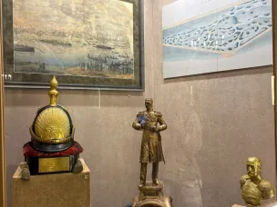 В Усадьбе Рукавишниковых открылась выставка «По Высочайшим указаниям»